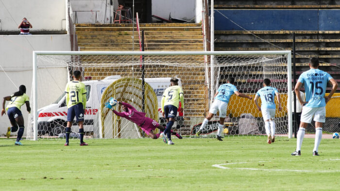 Liga de Quito v Universidad Catolica Primera Fase Liga Pro 04292023