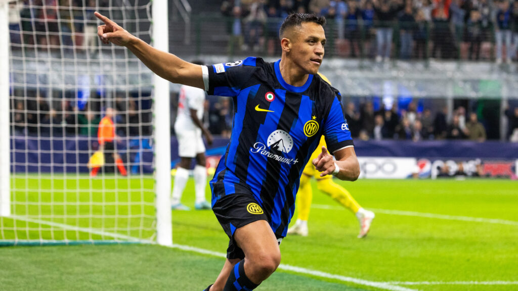 Alexis Sanchez Internazionale v Salzburg UEFA Champions League 10242023 (Mairo Cinquetti/NurPhoto via Getty Images)