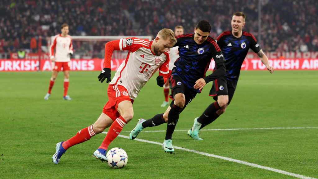 Konrad Laimer Mohamed Elyounoussi Bayern Munich Copenhague 11292023 (Alexander Hassenstein/Getty Images)