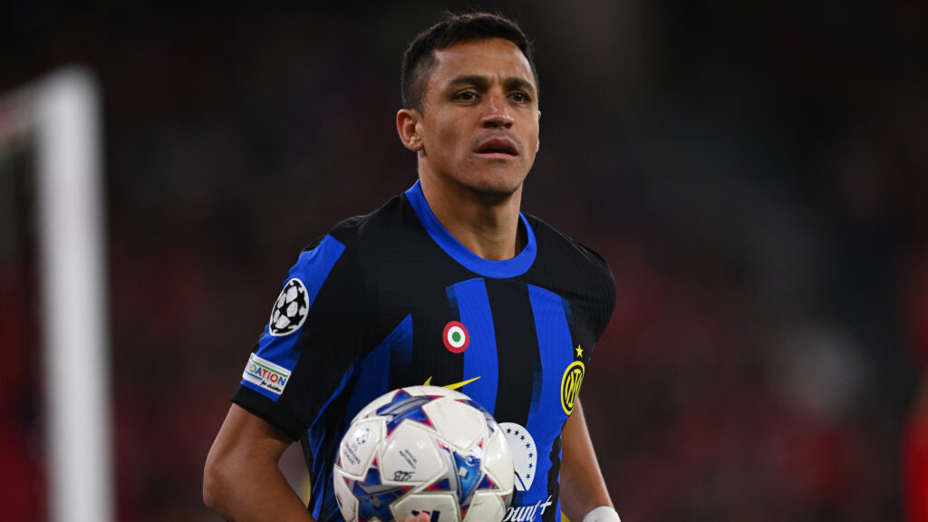 Alexis Sanchez Inter Benfica Champions League 11292023 (Getty Images)