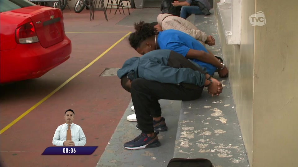 Quito: Un adulto y dos menores de edad detenidos por el robo de un ...