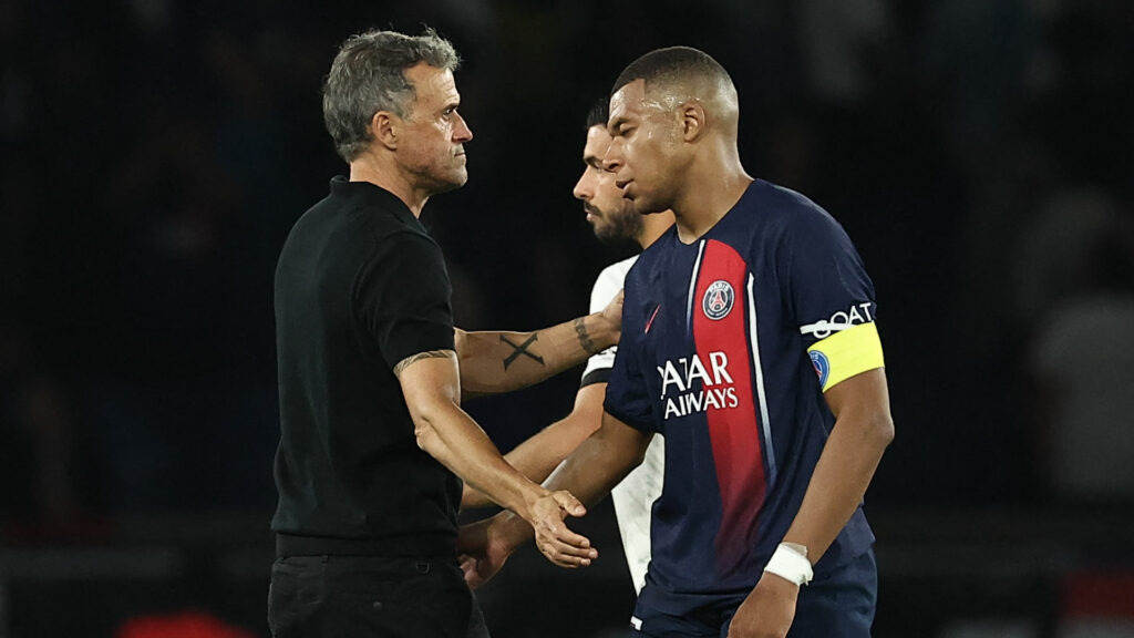 Luis Enrique - Kylian Mbappe (FRANCK FIFE/AFP via Getty Images)