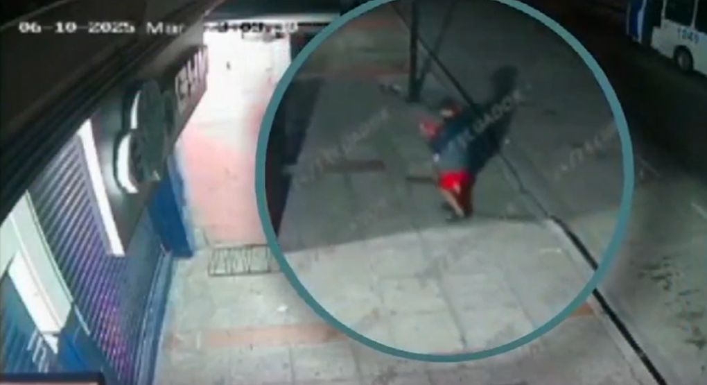 Delincuentes lanzan bomba molotov tras fallar explosivo en Guayaquil - TVC