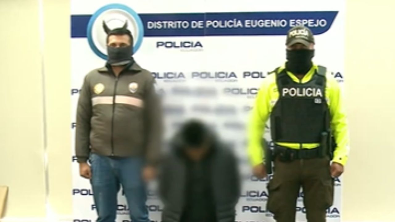 Policía captura a presuntos responsables de muerte en la Sur de Quito - TVC